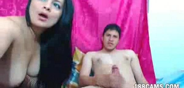  Latin couple gold show with cumshot